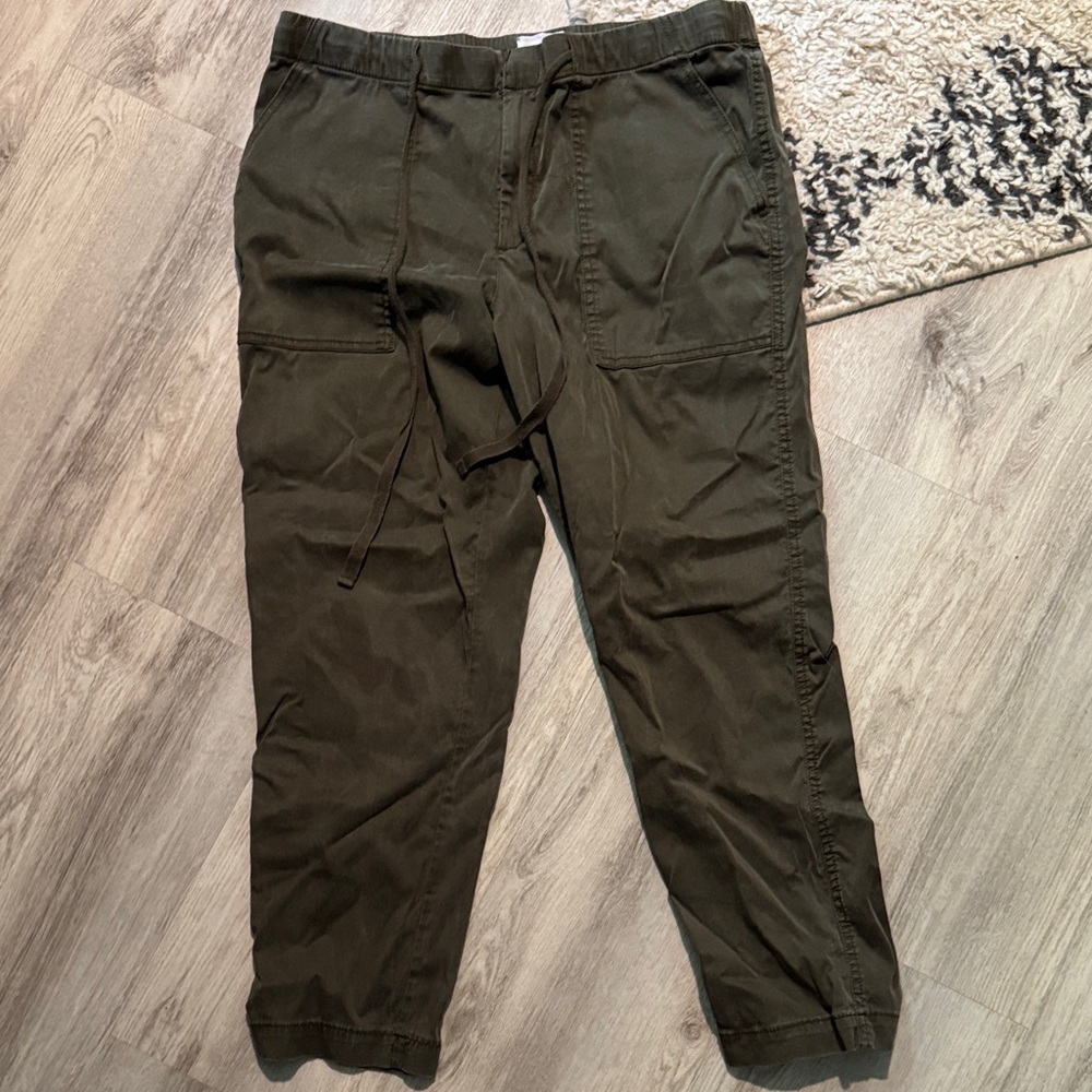 Lou & Grey Women's Olive Straight Leg Pants
